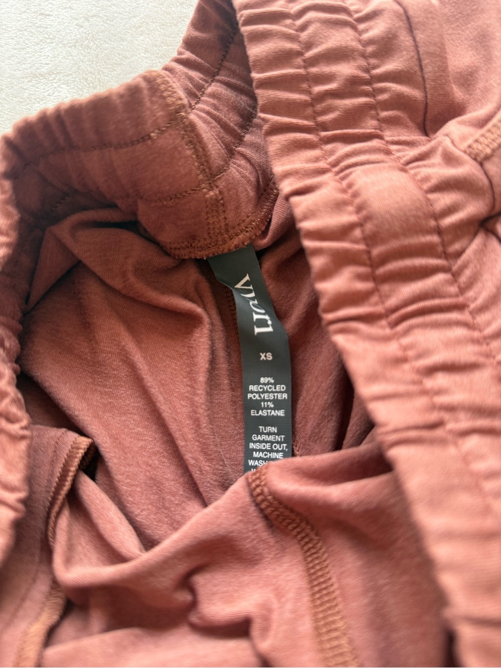 Vuori Performance Jogger Women’s Sweatpants - Picture 4 of 4